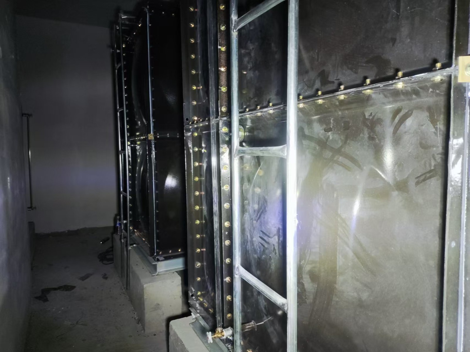 北京石景山人防搪瓷鋼板油箱